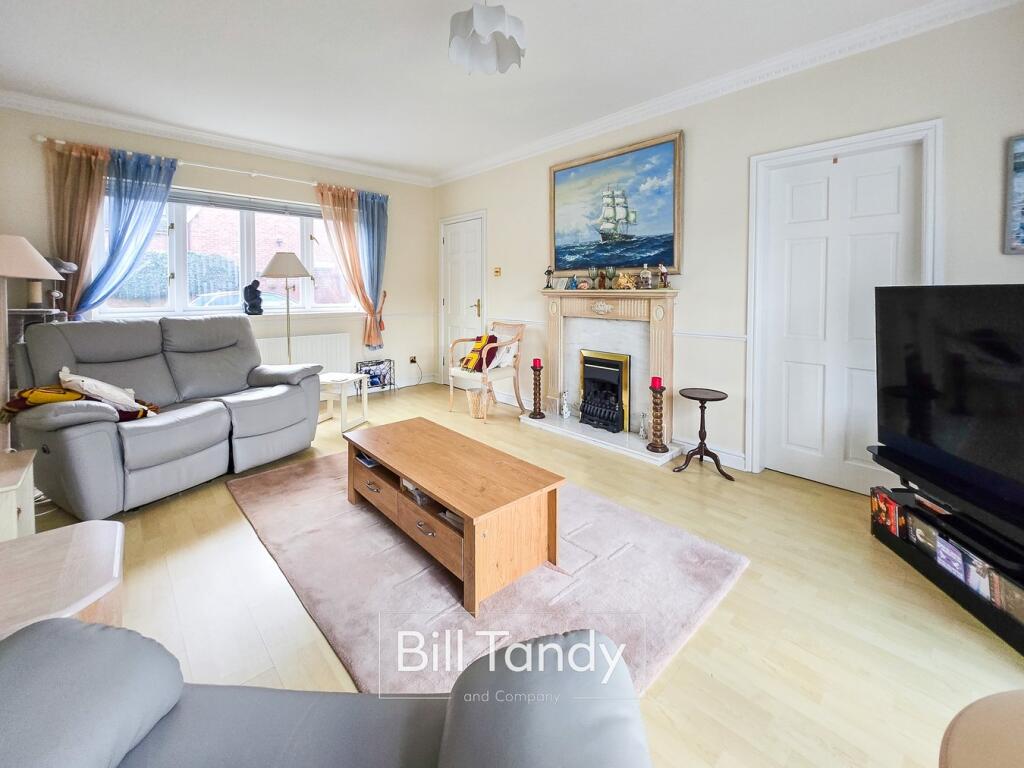 Mill End Lane, Alrewas, Burton-on-Trent, DE13 photo 3