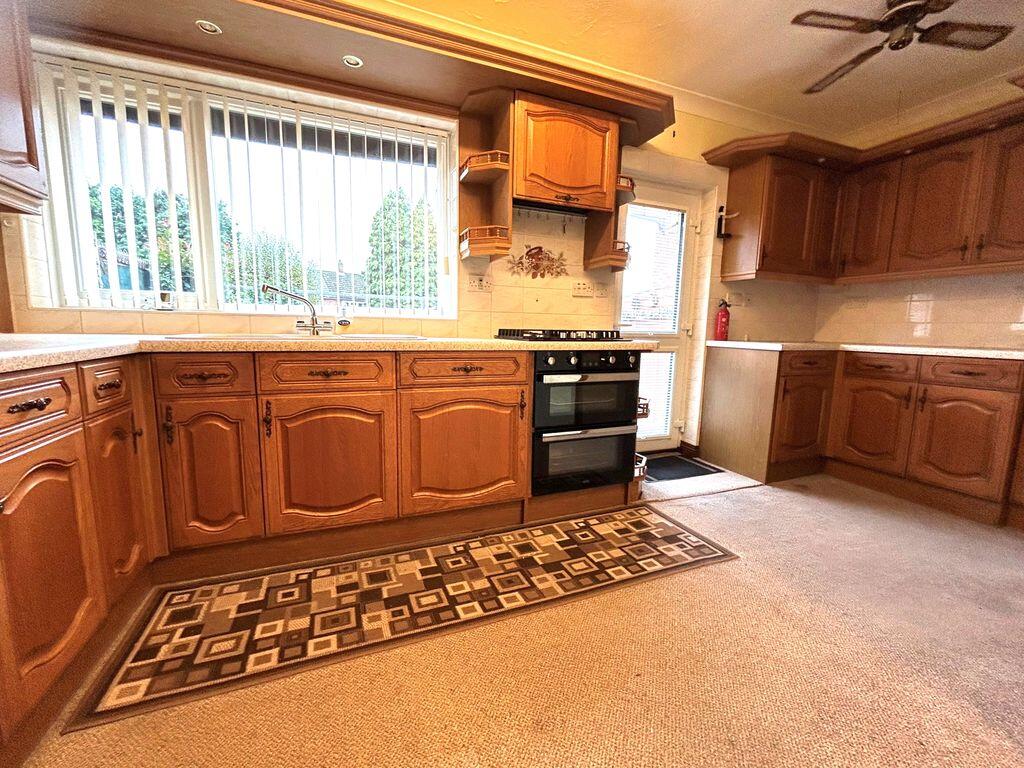 House in Walsall, West Midlands - More