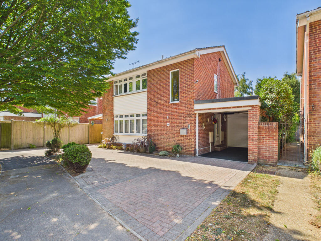 Main image of property: Lower Spinney, Warsash