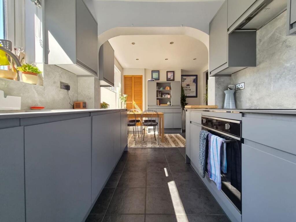 House in Scarborough, Falsgrave - View 2