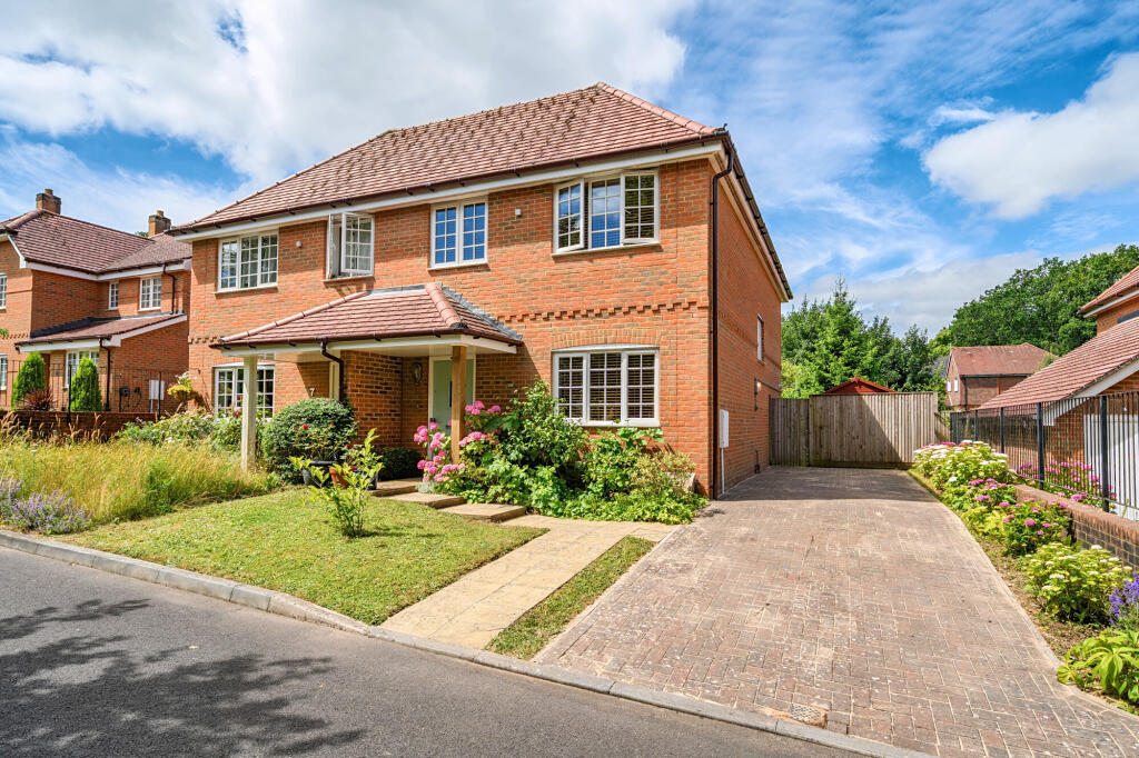 Main image of property: Oakhurst Drive, Four Marks, GU34