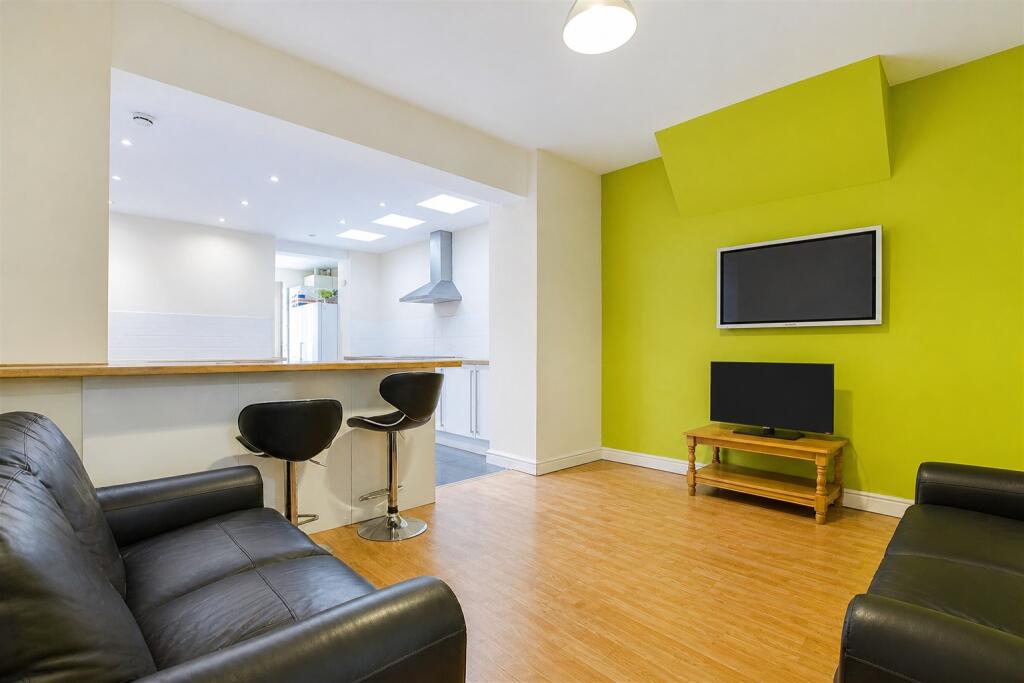 House in Birmingham - View 2