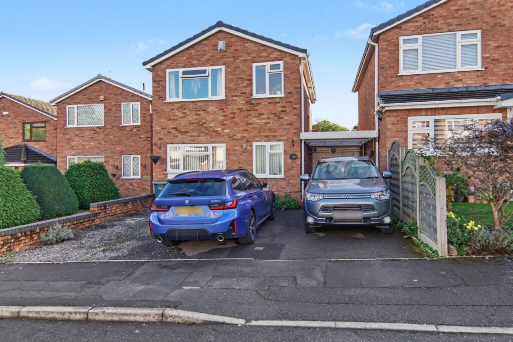 Main image of property: Stonebury Avenue, Coventry, CV5