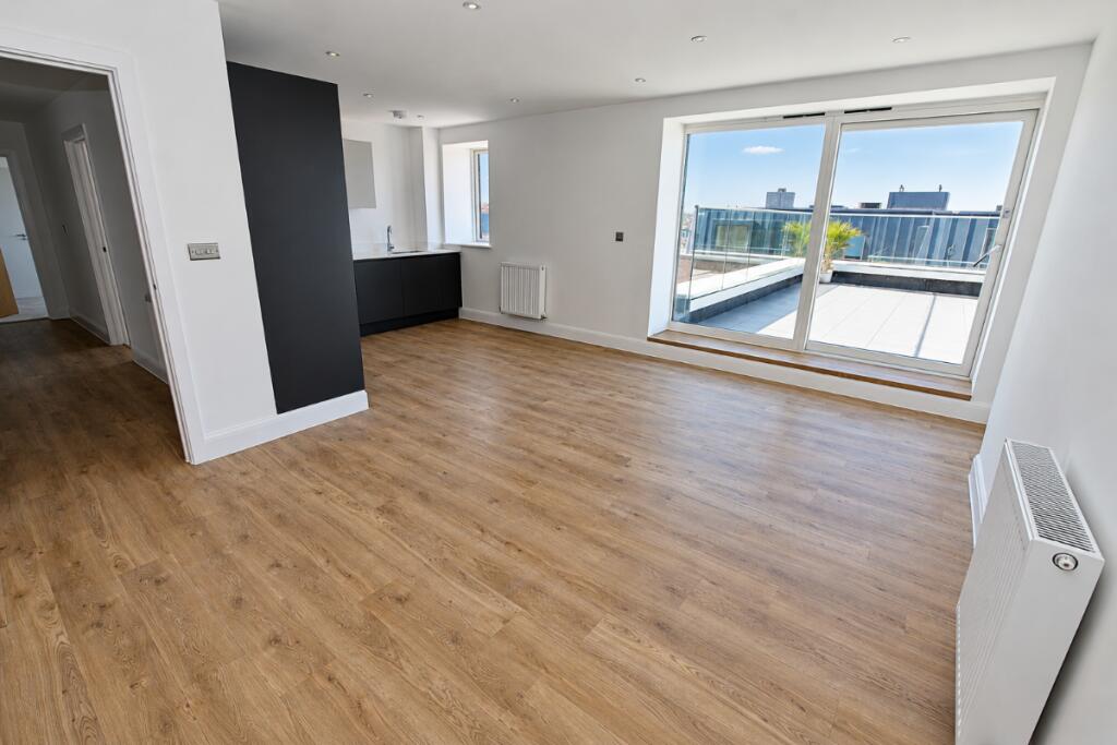 Apartment in Canterbury - View 3