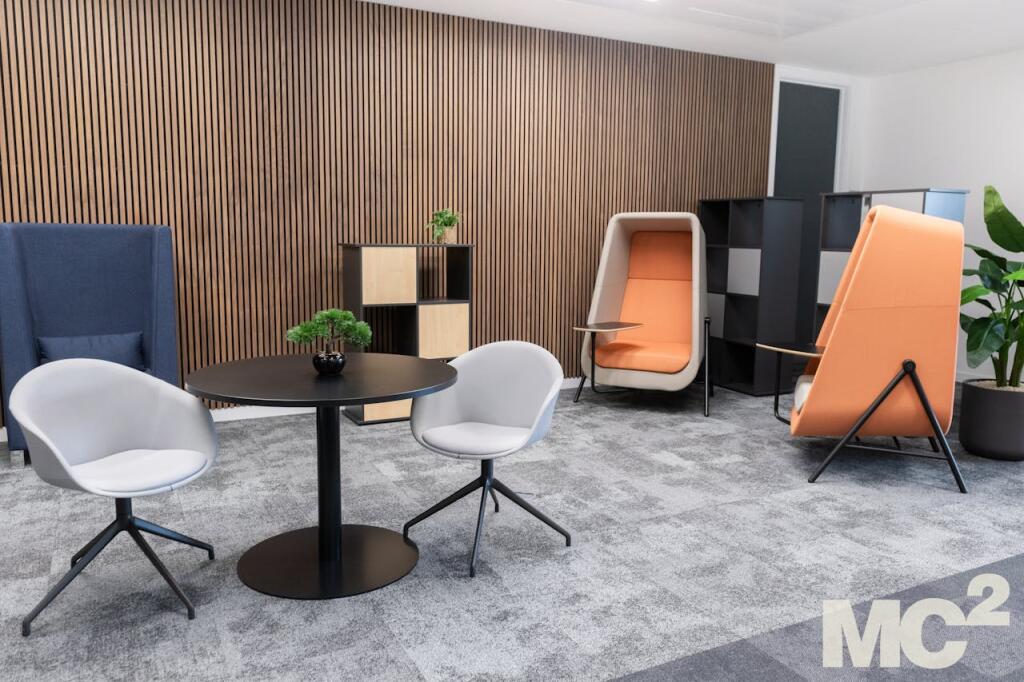 Duart Business Lounge 3.jpg