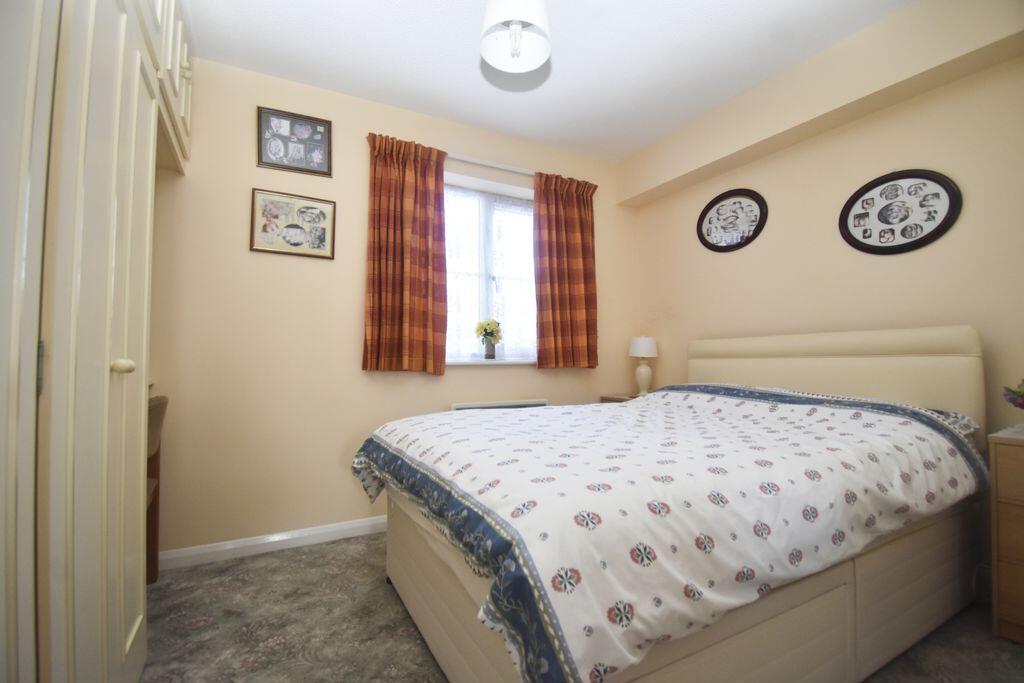 Binfields Close, Chineham - View 2