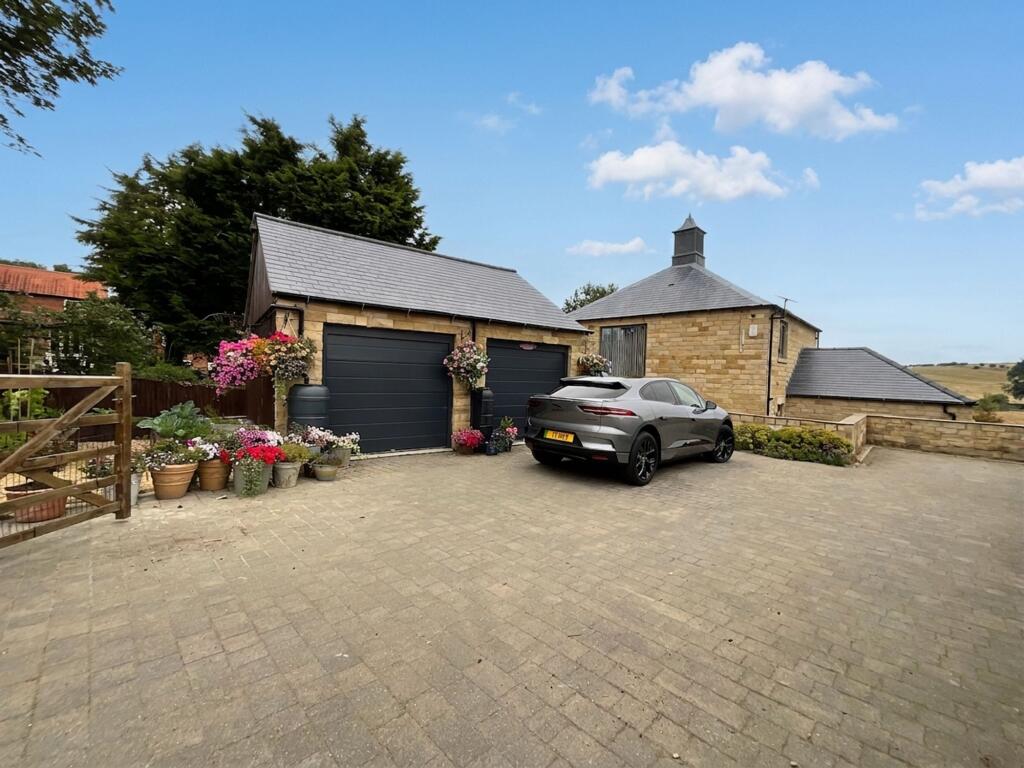 House in York - View 5