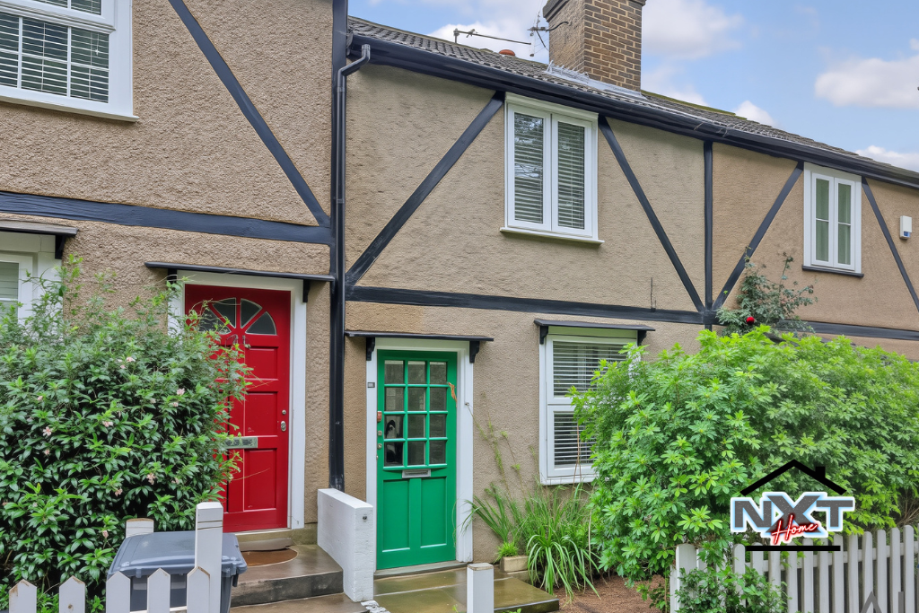 Main image of property: Lower Road, Loughton, Essex, IG10