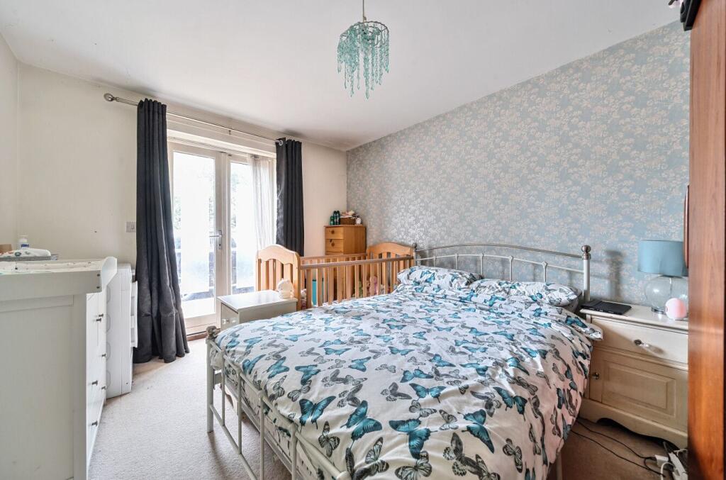 Apartment in Portsmouth - More