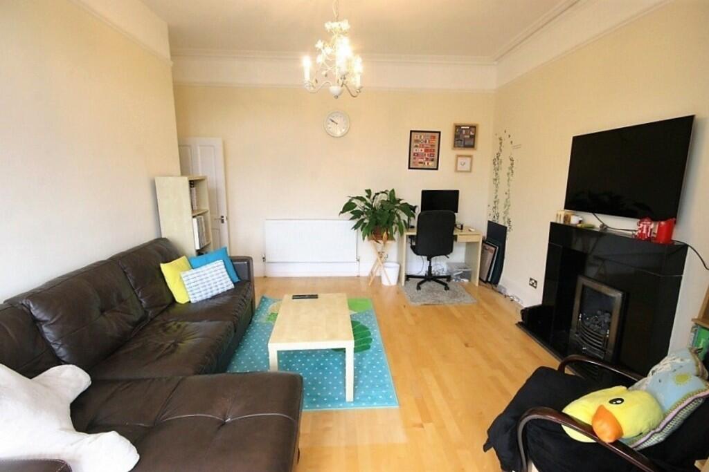 Apartment in Portsmouth - View 4