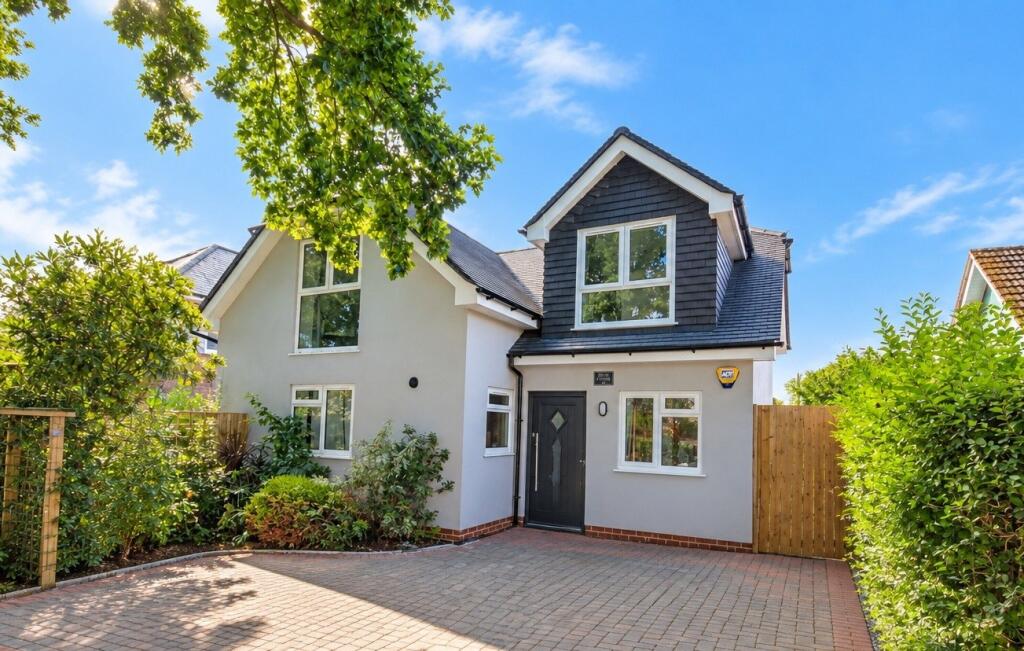Bridge Cottage, Bridge Place, Bournemouth, BH10