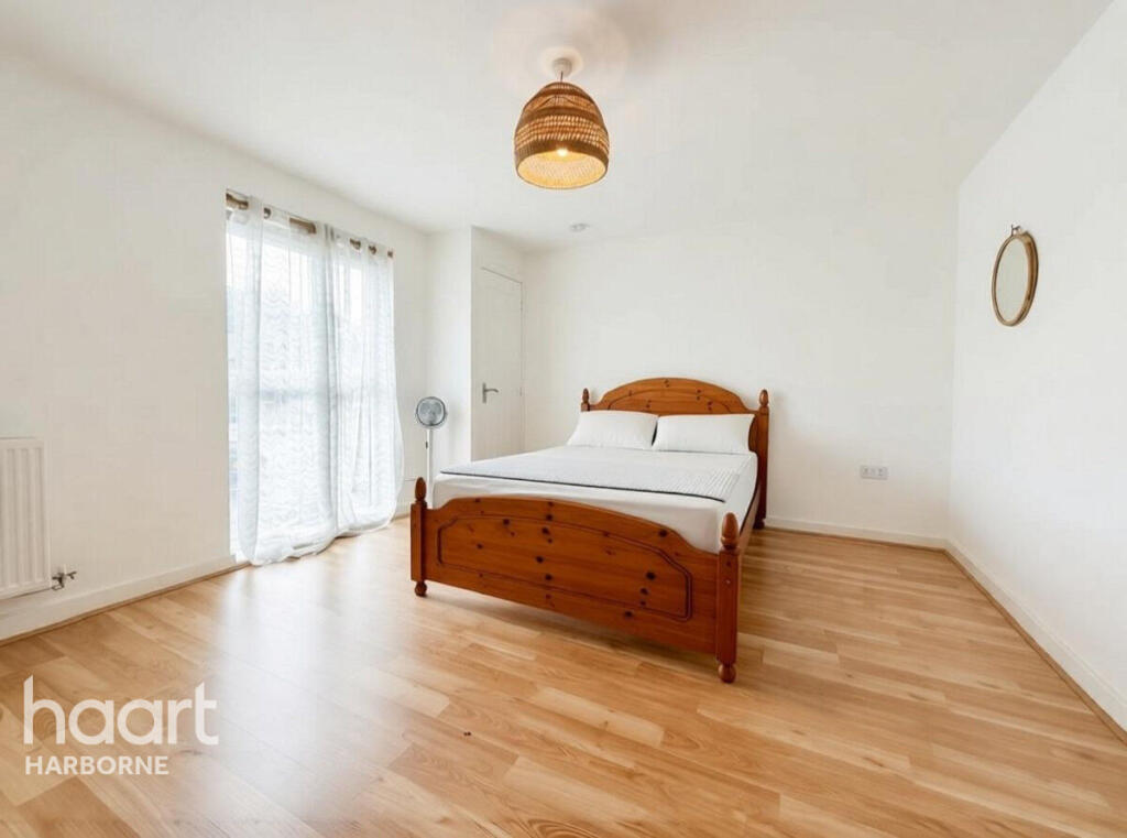 Apartment in Birmingham, Selly Oak - View 5