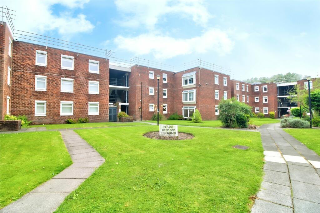 Main image of property: 44 Green Park, Bootle, Merseyside L30 7PP