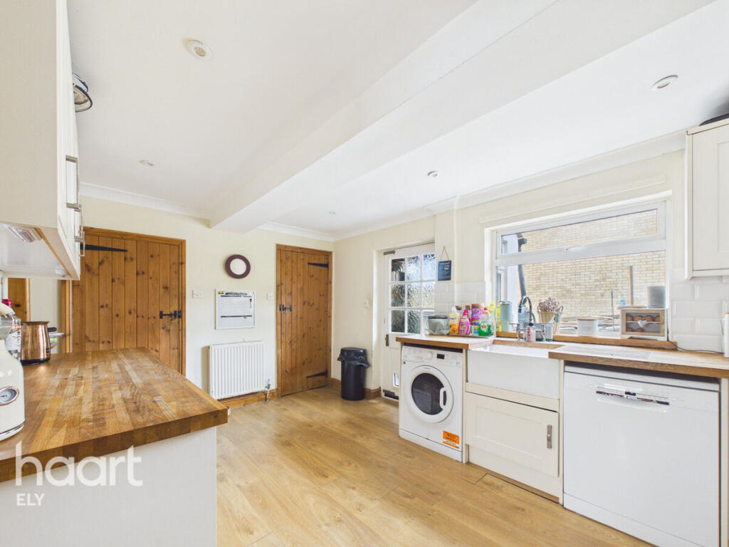 House in East Cambridgeshire, Soham - View 5