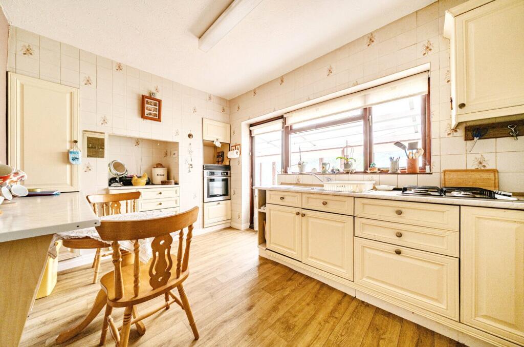 Golf Links Road, Builth Wells, Powys photo 2
