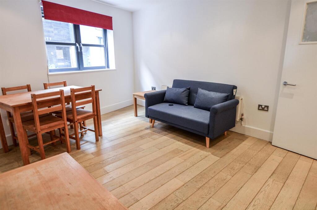 Apartment in London, Hatton Garden, Holborn - View 3