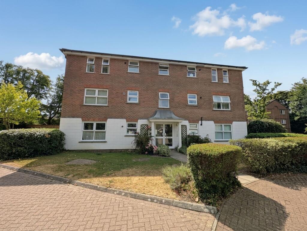 Main image of property: North Parade, Horsham, RH12