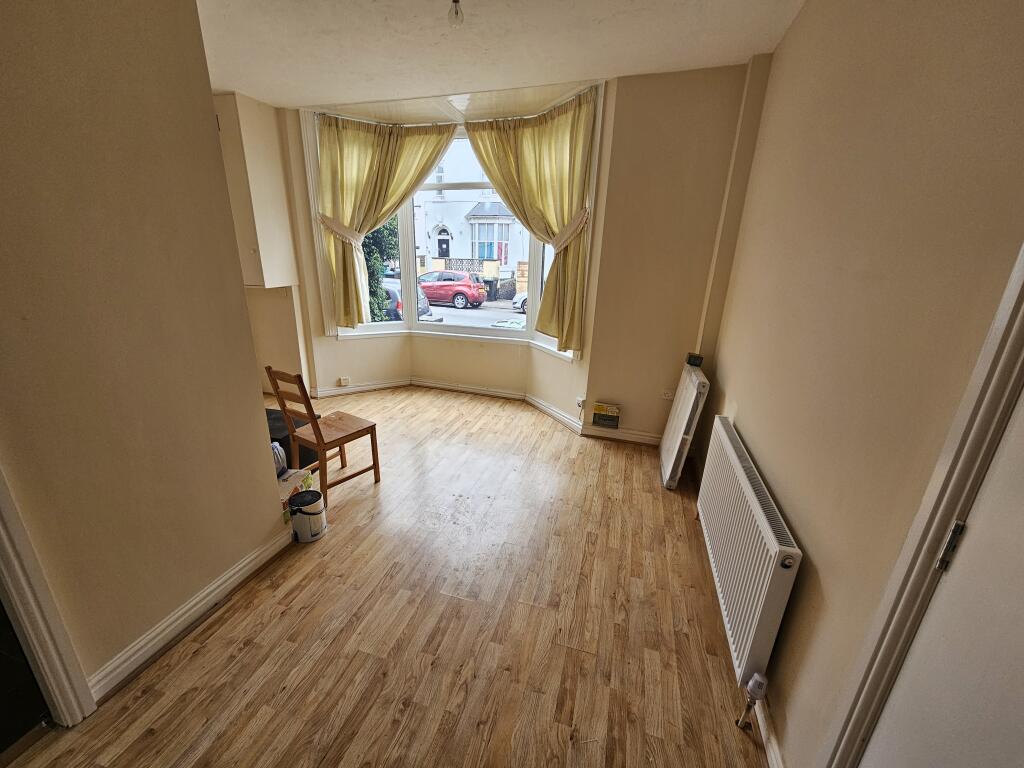 Apartment in Birmingham - View 5