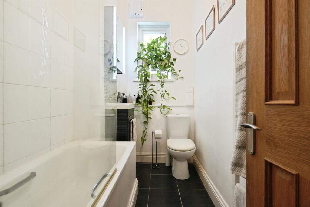 Glendale Road, Hove photo 5
