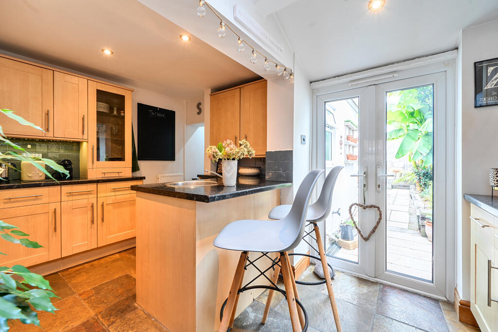 House in Taunton, North Town - More