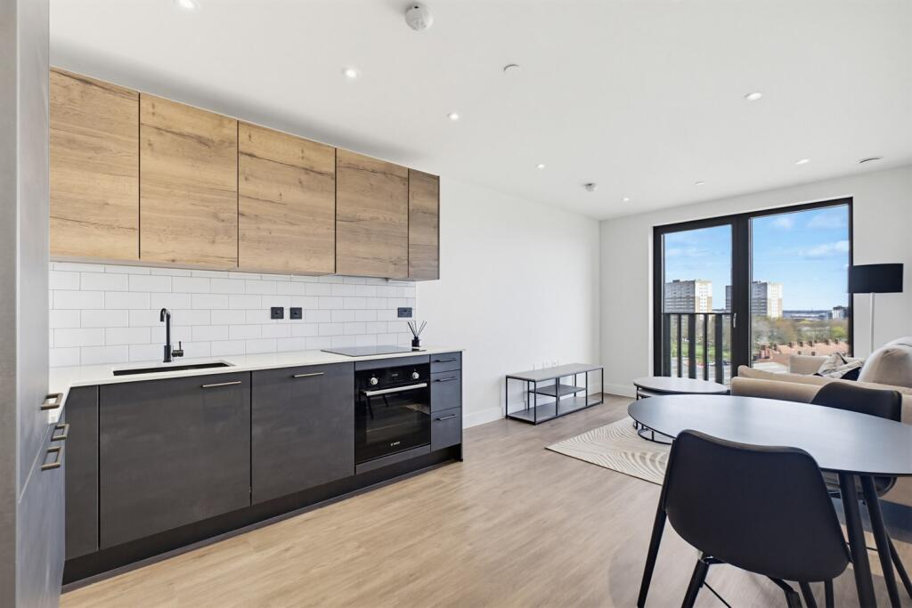 Additional image 4 of Cardigan Wharf, Glasswater Locks,B4