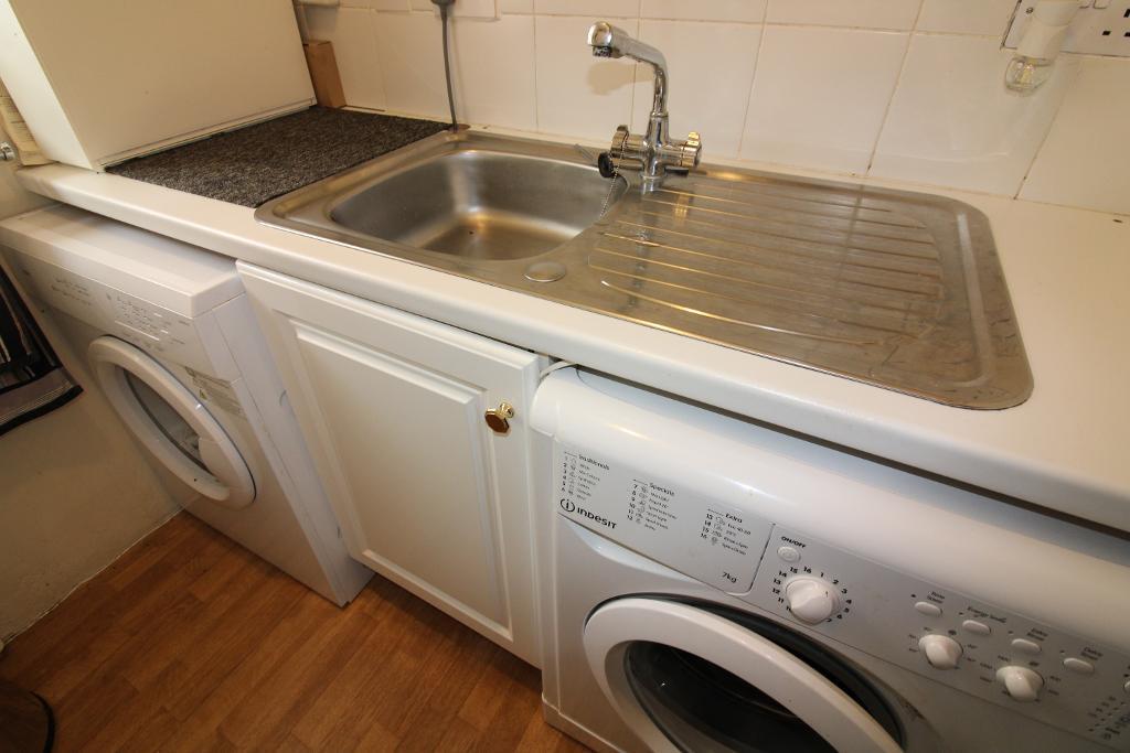 House in Milton Keynes, Walton Park, Walton - View 5