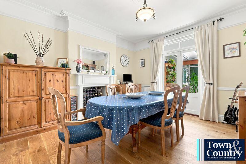 House in Tendring, Brightlingsea - More