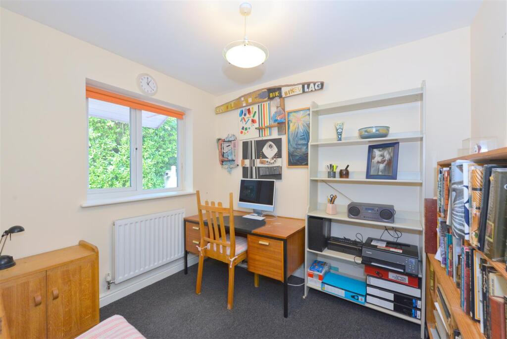House in Shrewsbury, Spring Gardens, Ditherington - View 5