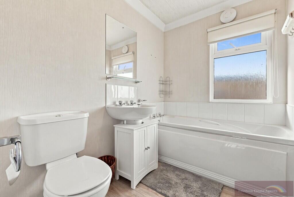 House in Enfield - More