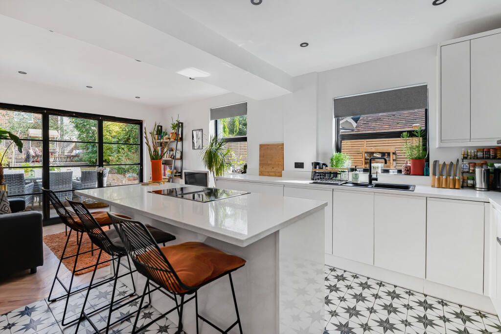 House in Hemel Hempstead - View 2