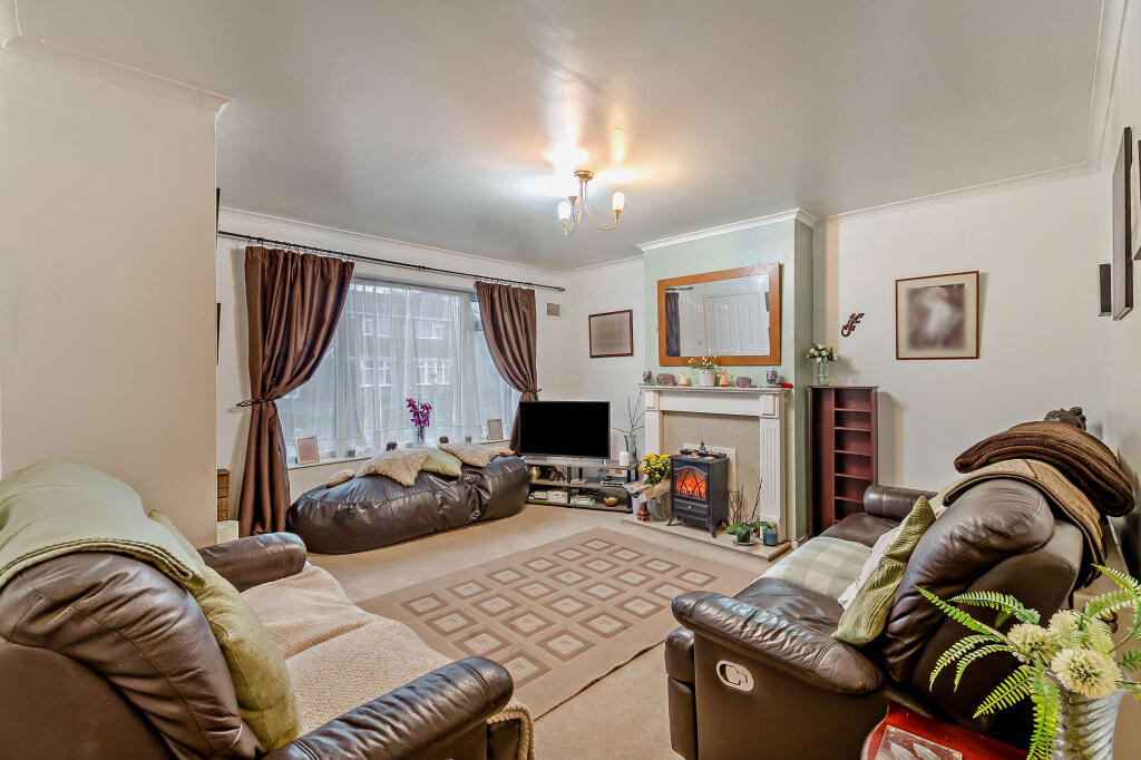Grove Park, Beverley, HU17 photo 5