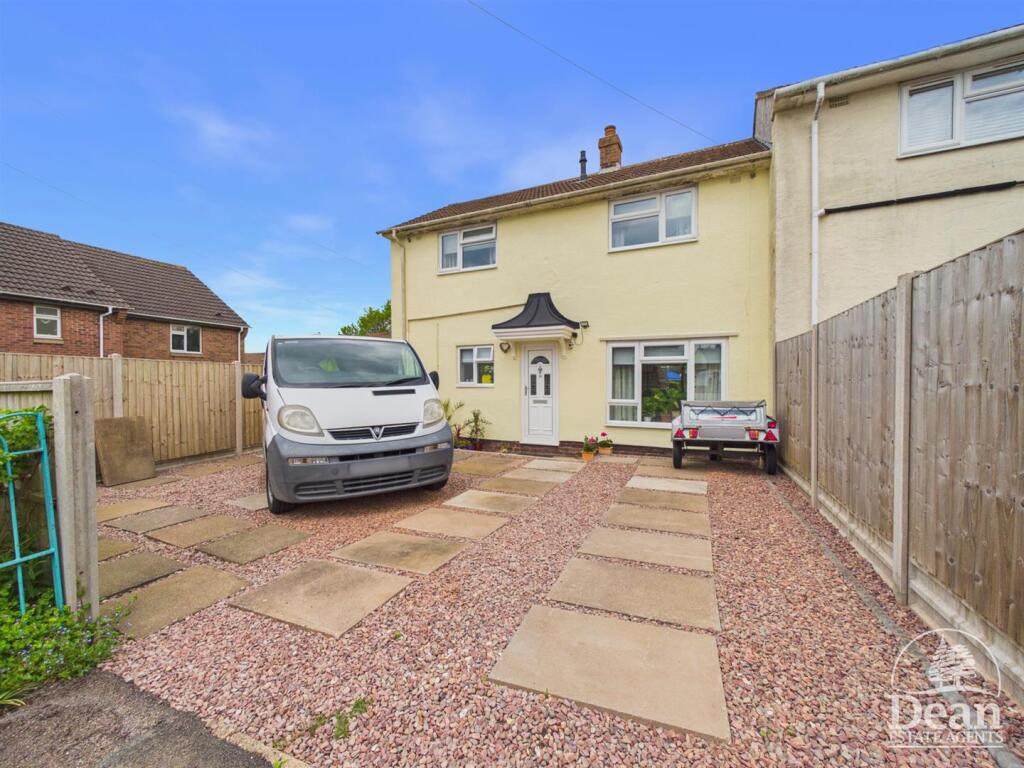 Main image of property: Hopewell, Cinderford