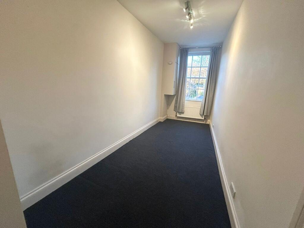 Apartment in Bath - More