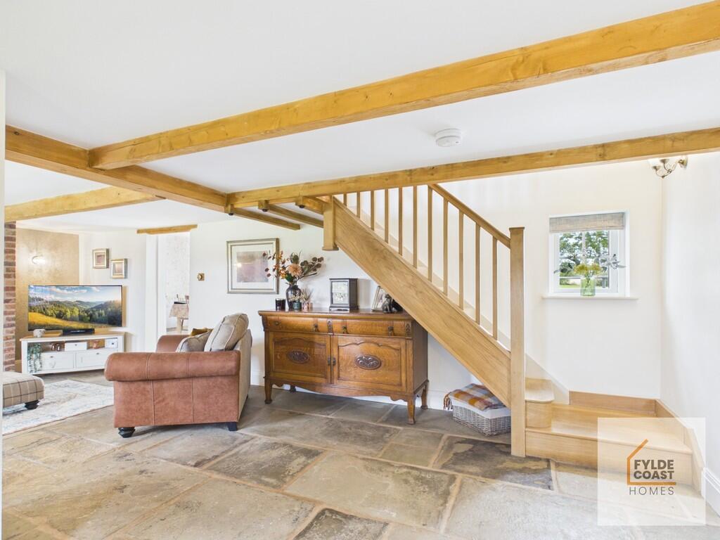 House in Preston - View 5