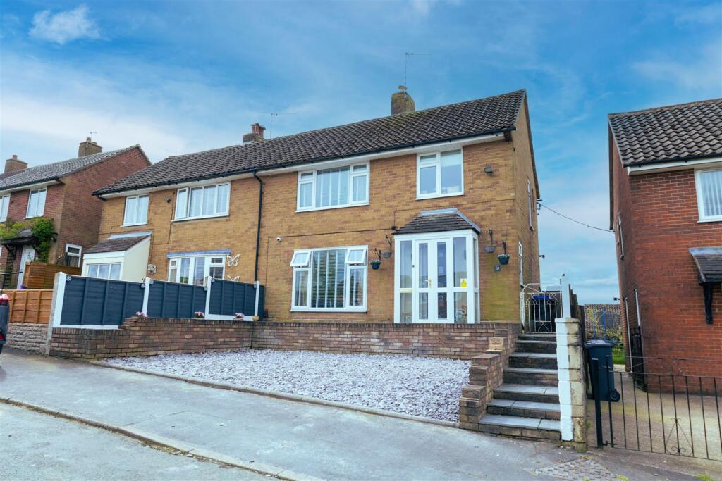 Main image of property: Queens Drive, Biddulph, Staffordshire Moorlands, Stoke-On-Trent