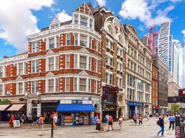 Bishopsgate, Liverpool Street, Moorgate, Aldgate, Spitafields, London, EC2M 4NR