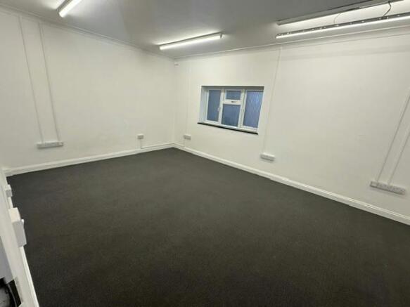 Office 2.jpg