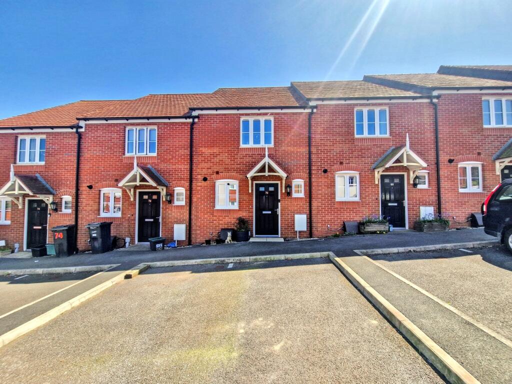2-bed terraced on Exminster, Exeter, £126,000