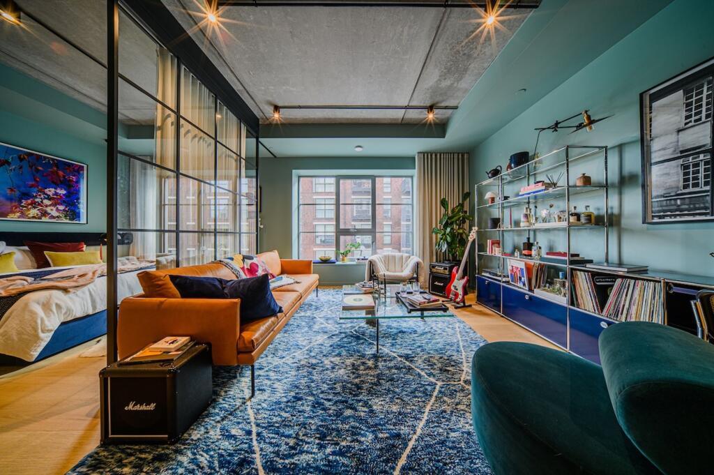 Apartment in London - View 3