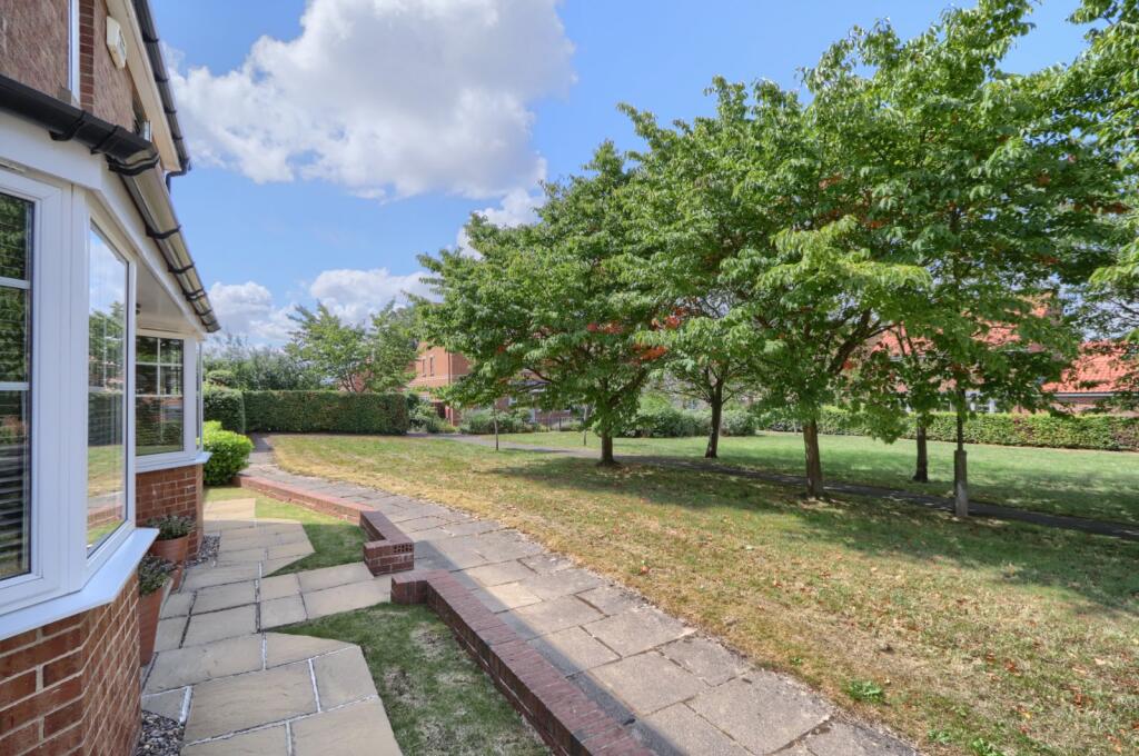 Battersby Green, Carlton photo 2