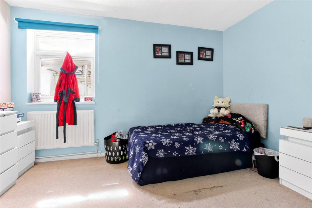 Cunworth Court, Bracknell, Berkshire, RG12 - View 6