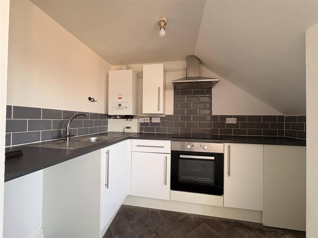 Apartment in Wigan - More