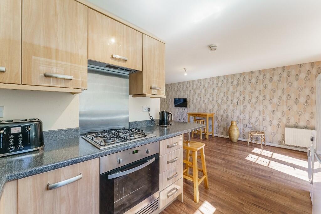 Rockwood Close, Knottingley, West Yorkshire, WF11 photo 4