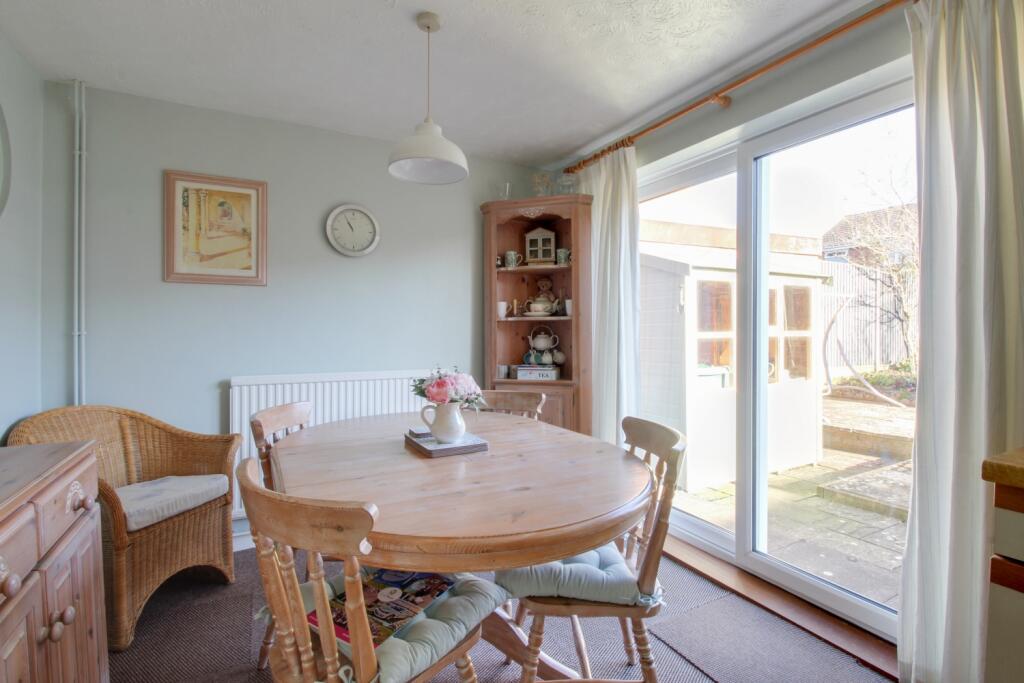 House in Luton, Leighton-Linslade - View 5