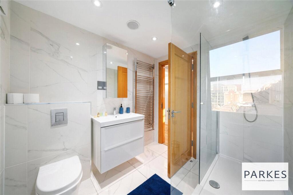 House in London - More