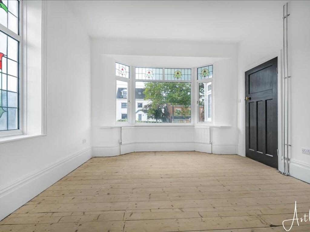 House in Swansea - View 5