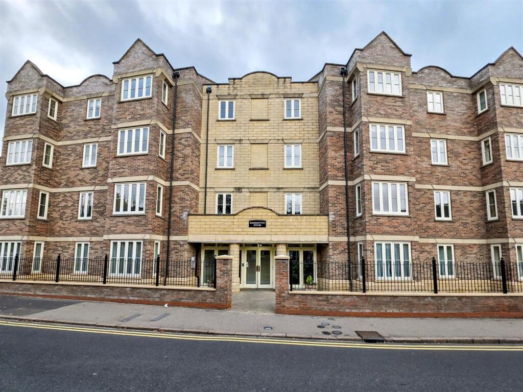 Main image of property: Harrington House, Broad Street, Spalding