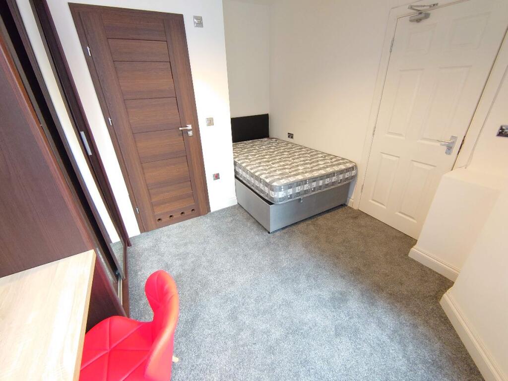 House in Liverpool - View 3