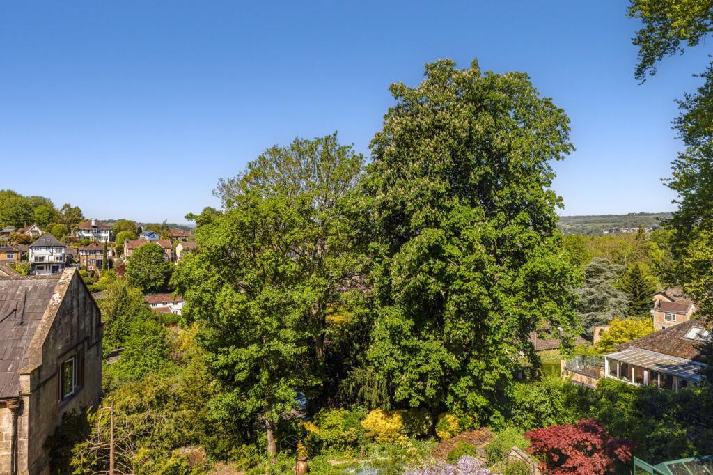House in Bath - View 2
