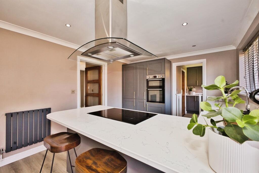 Additional image 3 of Poplar Drive, Yeovil